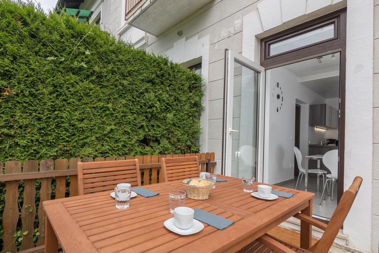 Opn Apartments Блед Екстериор снимка