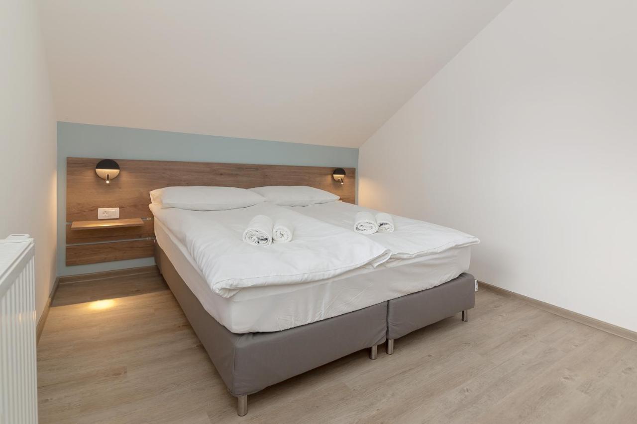 Opn Apartments Блед Екстериор снимка