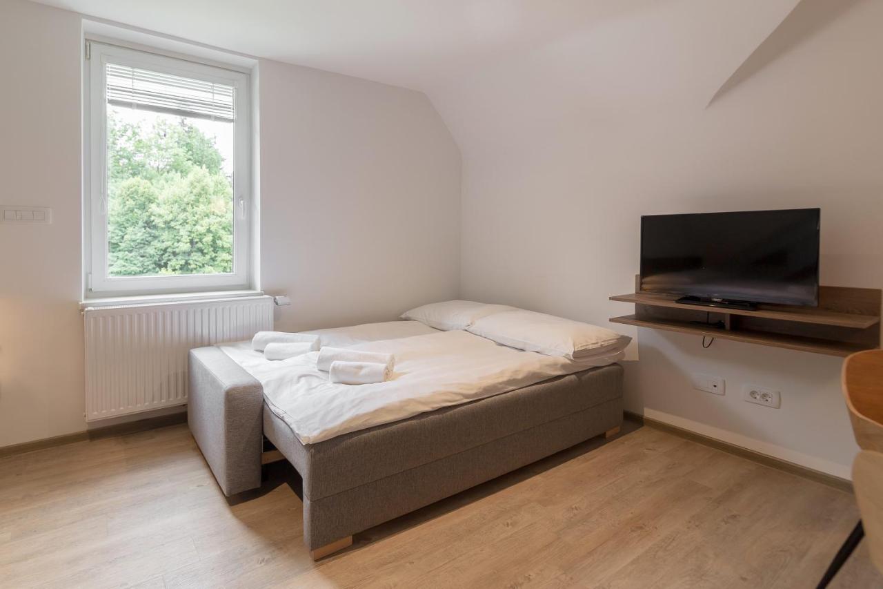 Opn Apartments Блед Екстериор снимка