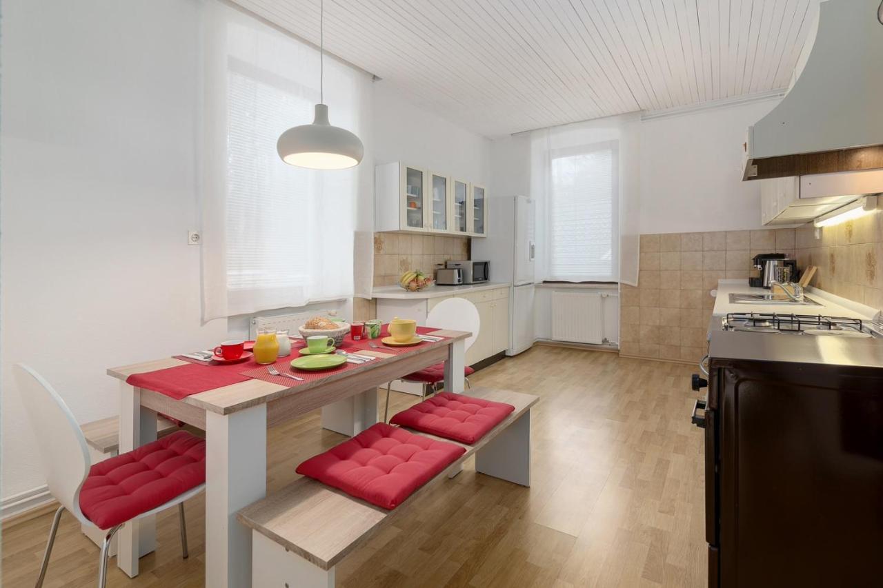 Opn Apartments Блед Екстериор снимка